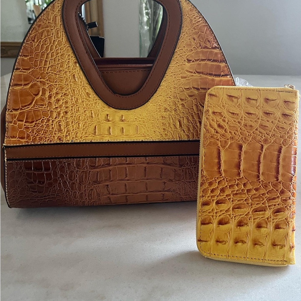 Two tone crocodile pattern 2 for handbag with matching wallet